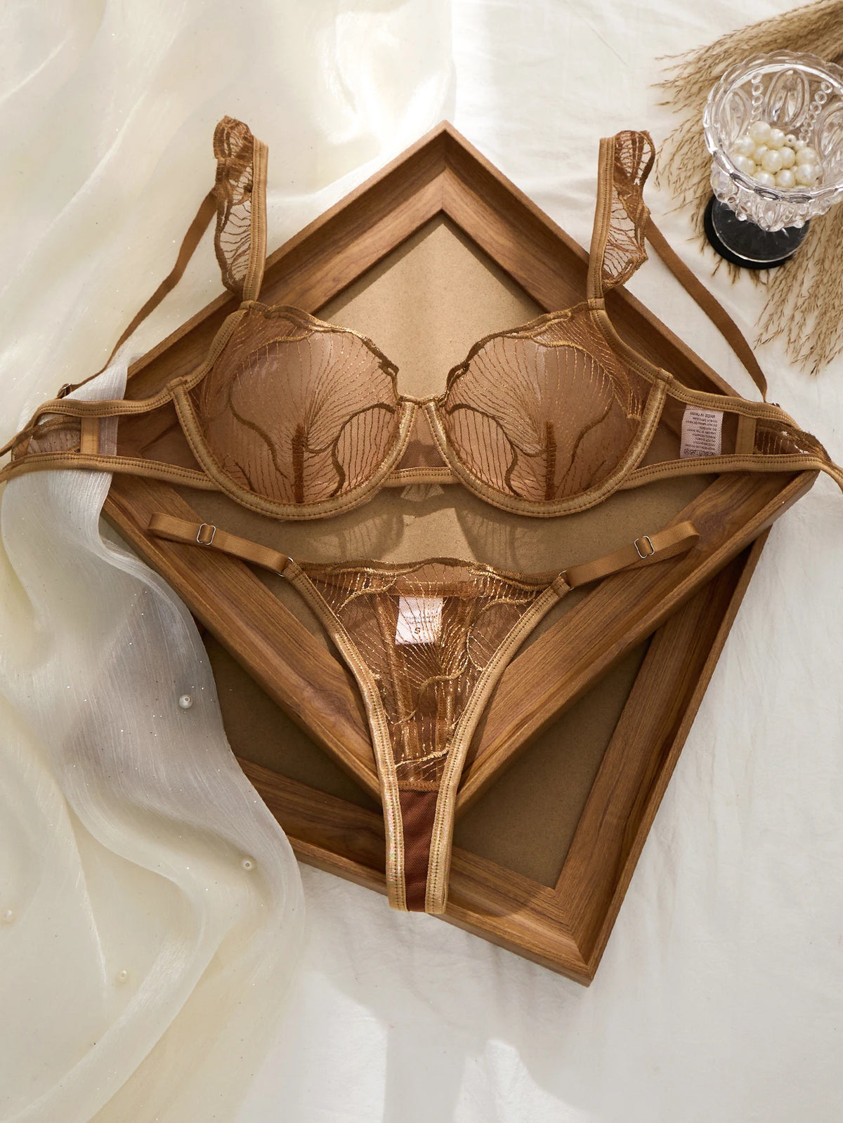 Women's Ultra-Thin Wireless Minimizer Bra