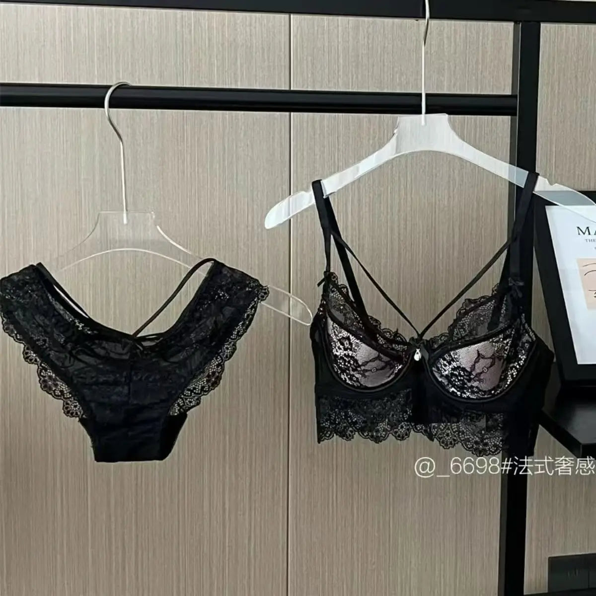 Sexy Lace Breathable Lingerie Set French-Style Small-Bust Support Bra Anti-Sagging & Side-Boob Control Soft Underwire Bra Set