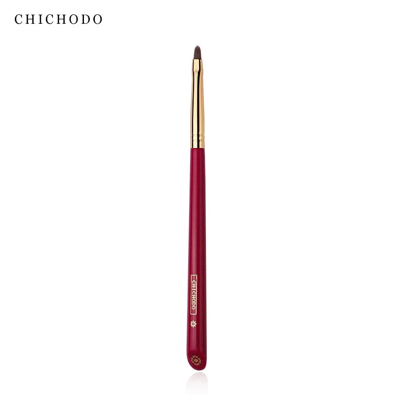 Synthetic Hair Lip & Eyeliner Brush