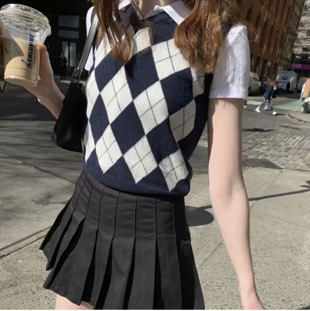 Retro Preppy Style Versatile Diamond-Check BM Knitted Vest - TRYSHOPPY