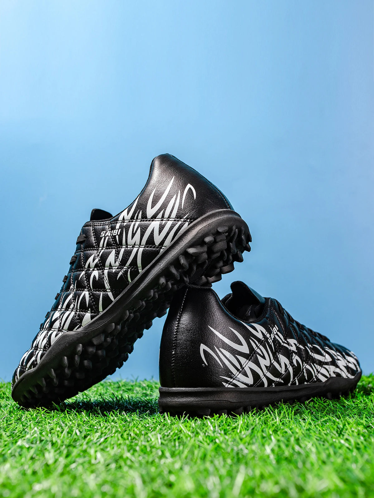Professional Men TF Football Cleats Shock Absorbing PU Upper Durable Rubber Turf Sole For Adult Grass Field Soccer Games