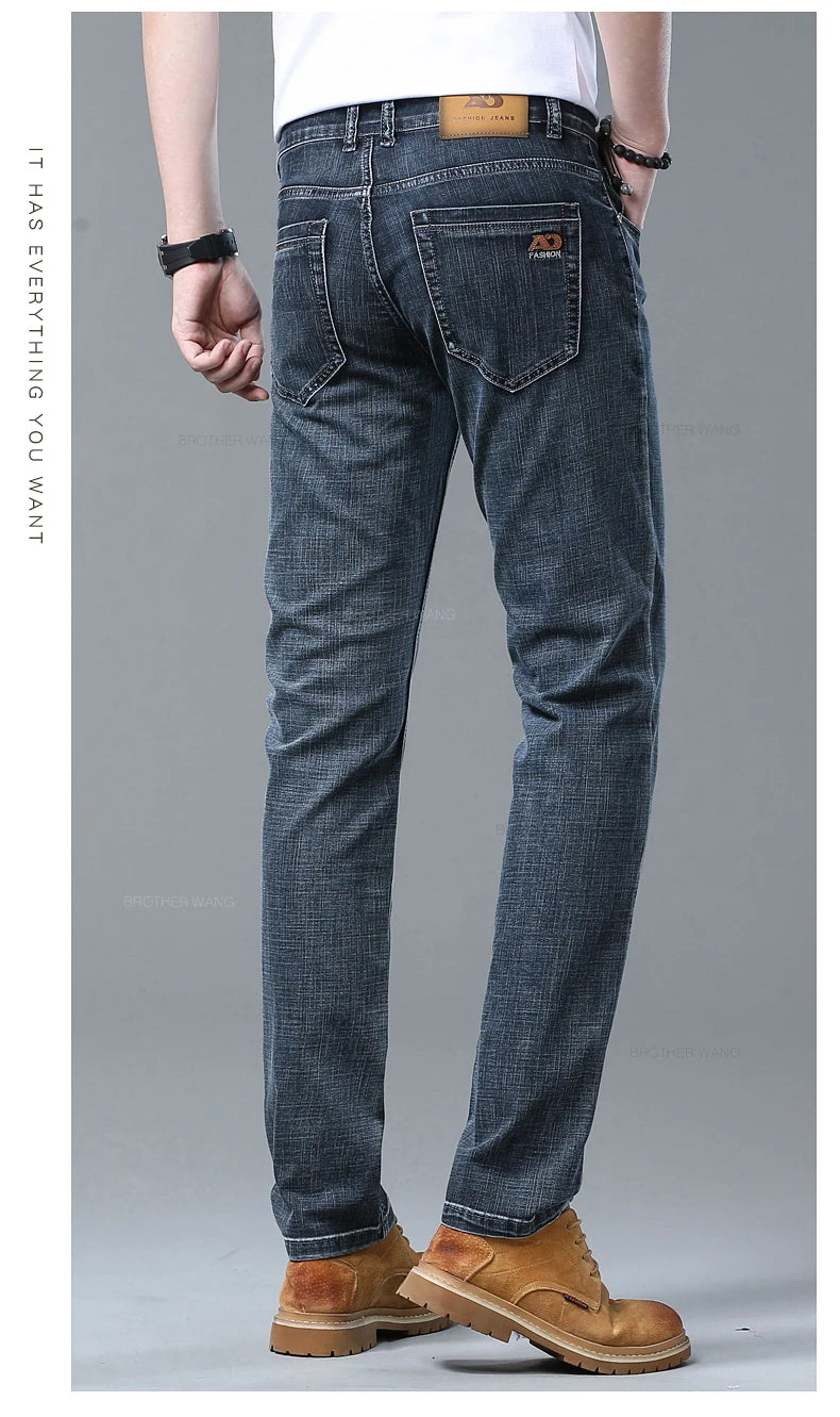 Men's Stretch Straight-Leg Jeans