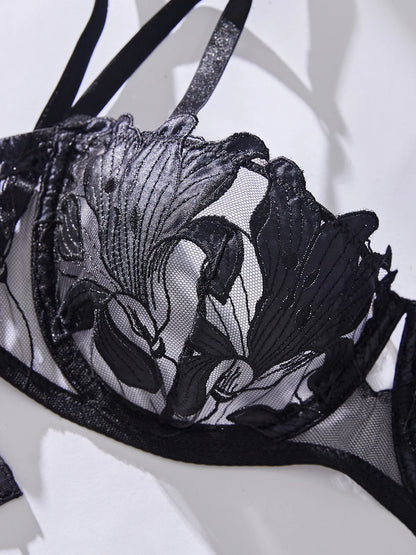 Women's Floral Embroidered Bra & Panty Set