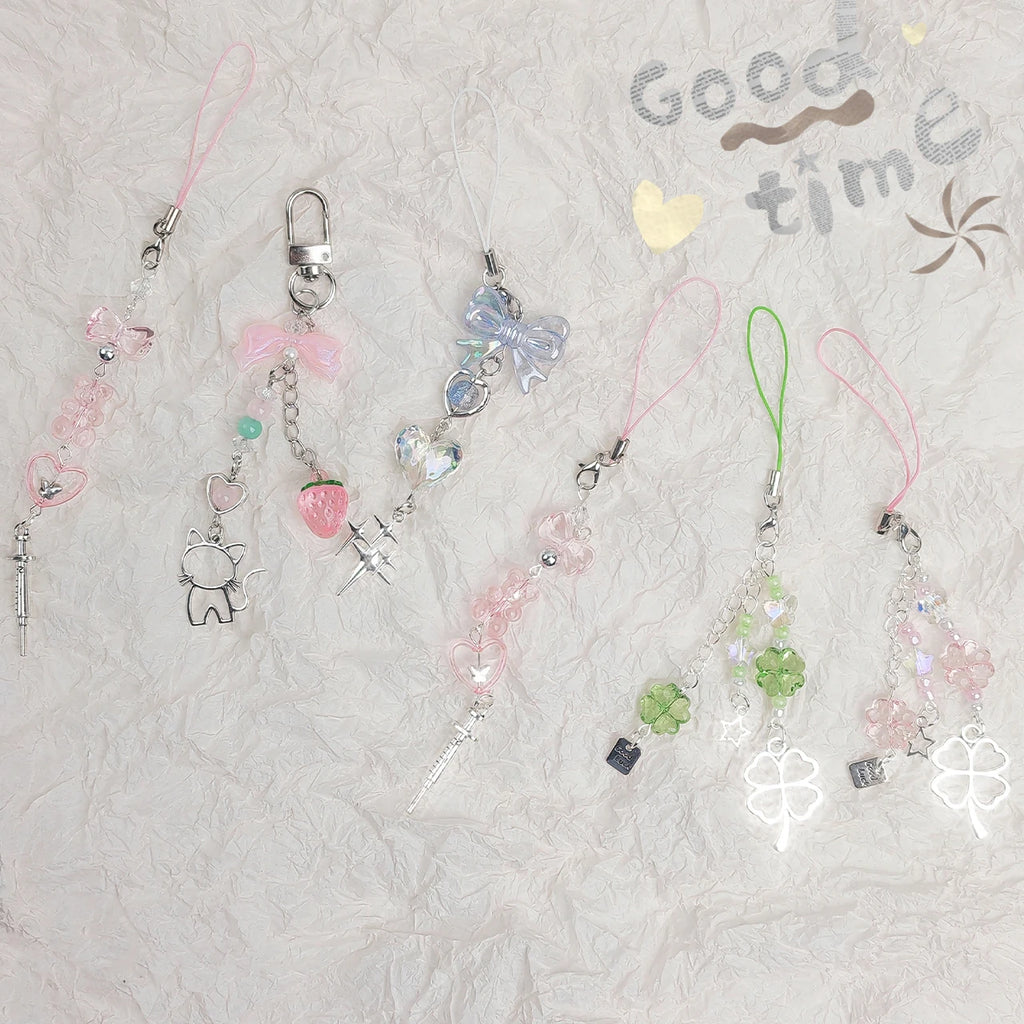 Y2K Lucky Four Leaves Clover Heart Key Ring Green Leaf Star Key Chain Cases for Phone Camera Korean Cute Beaded Couple Keychain