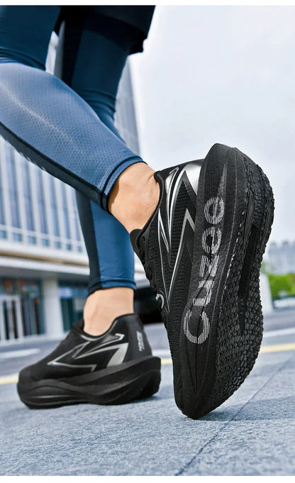 Men's Running Shoes Outdoor Sneakers Breathable Mesh Off-road Luxury shoes Trainer Shoes Couple Cushioning Race Non-Slip Fashion
