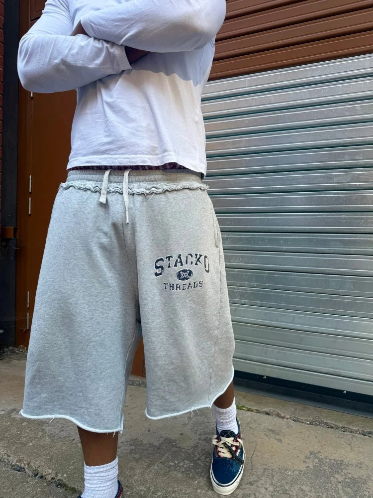 Streetwear Retro Pilot Sweatshorts Grey Crest Graphic Woven Label Frayed Long Shorts Y2K Swag Hip Hop Terry Unisex Baggy Shorts