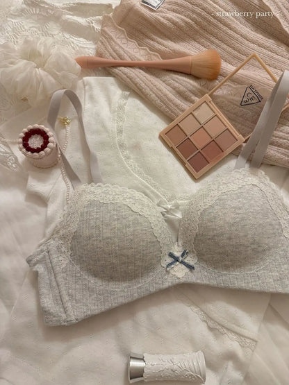 Women's Floral Lace Wireless Bra Set