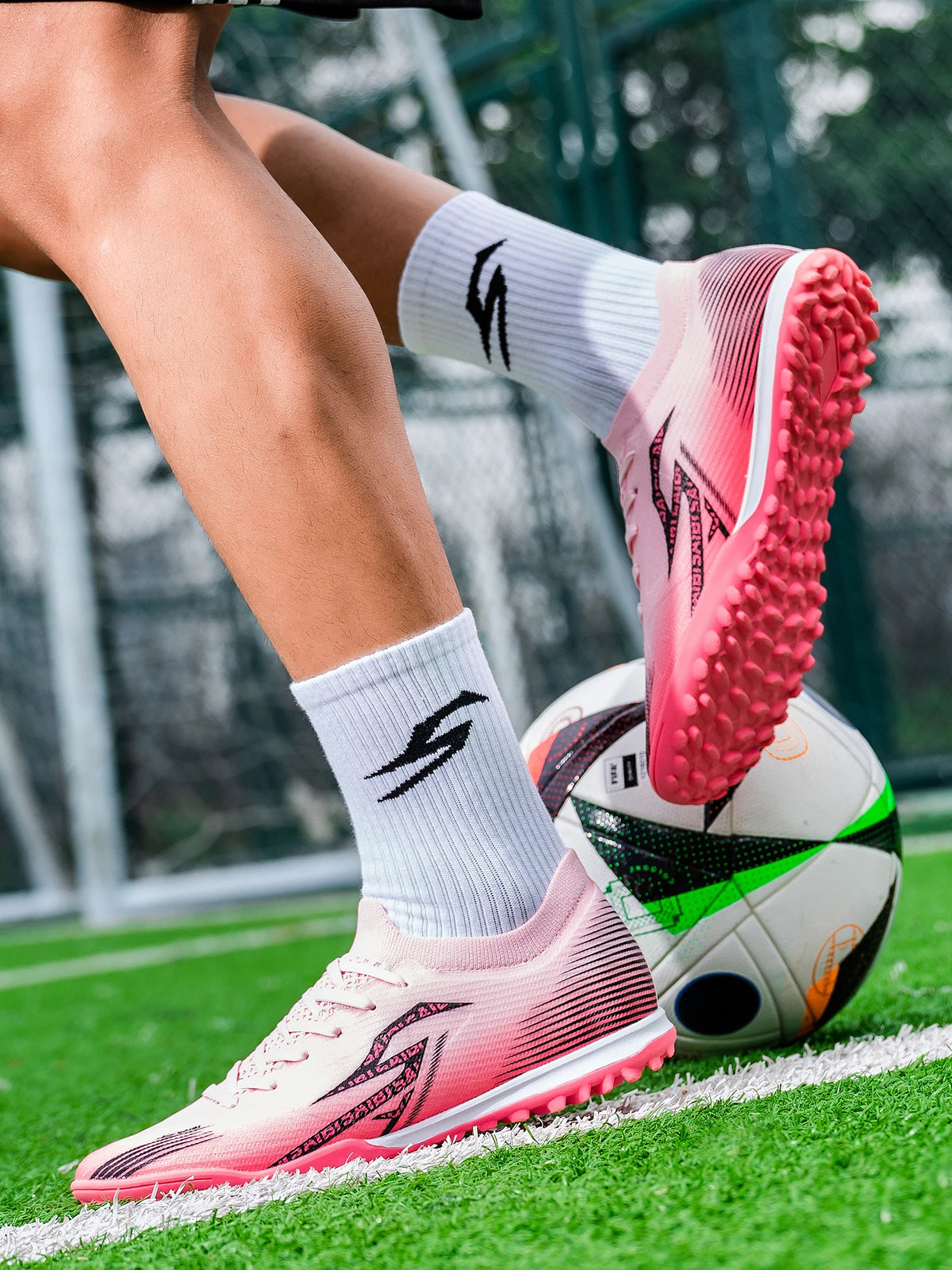 Men TF Turf Soccer Shoes Breathable PU Upper Anti‑Slip Rubber Outsole Light Footwear For Artificial Grass Training