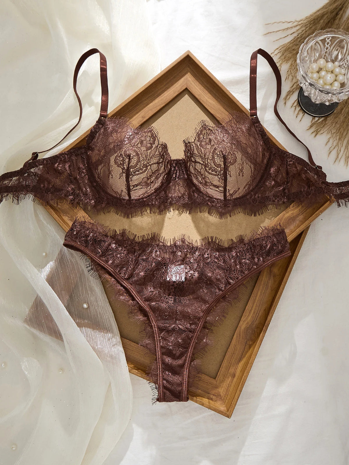 Women's Lightweight Lace Bra & Panty Set