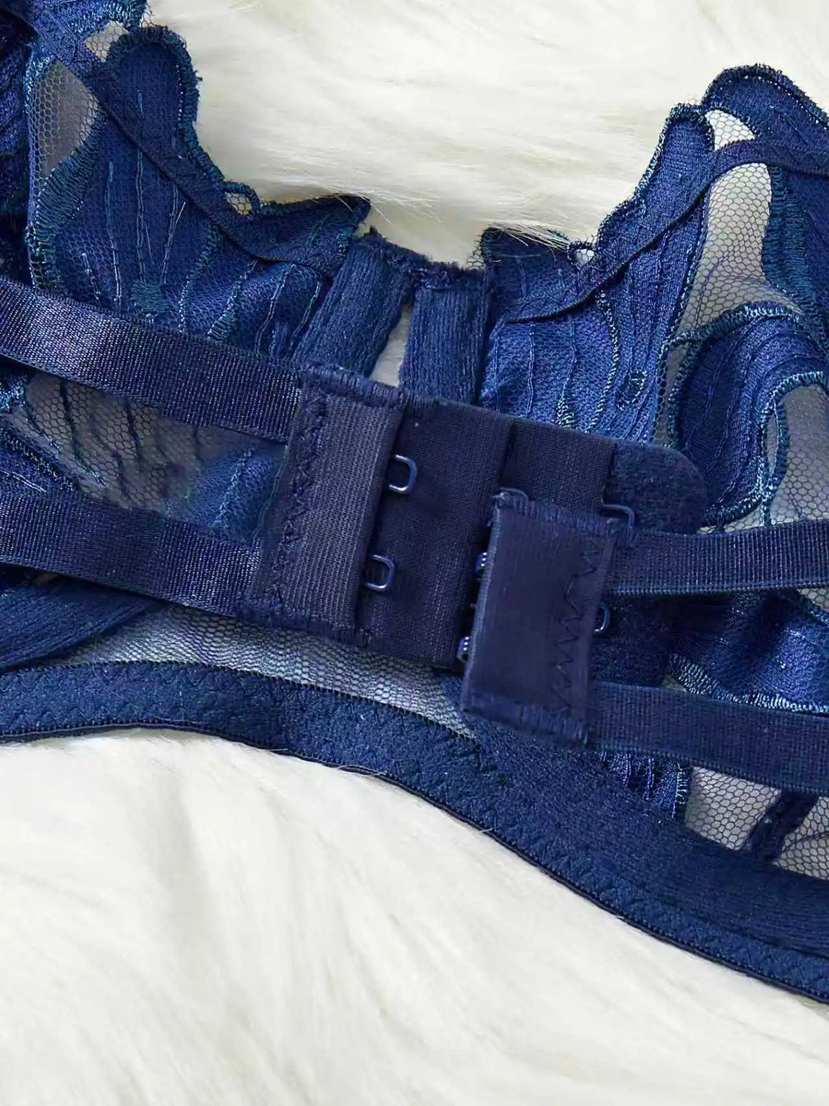 Women's Floral Embroidered Bra & Panty Set