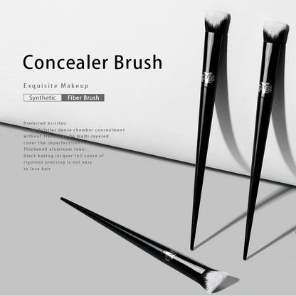 Precision Concealer Makeup Brush No. 40