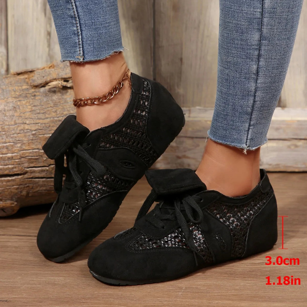 Women'sVintage Layered Hollow Breathable Soft-Soled German Training Shoes,Flat Lace-Up Sports Casual Shoes,Adidas-Style Sneakers