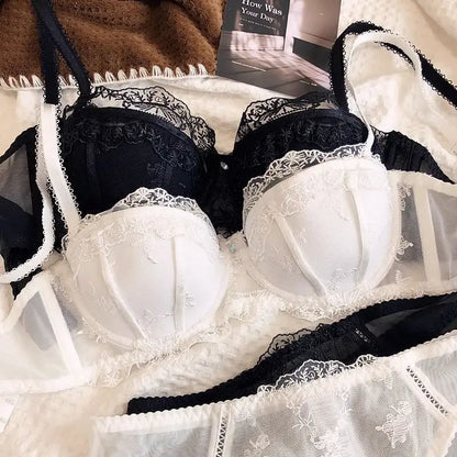 Women's Embroidered Lace Support Bra Set