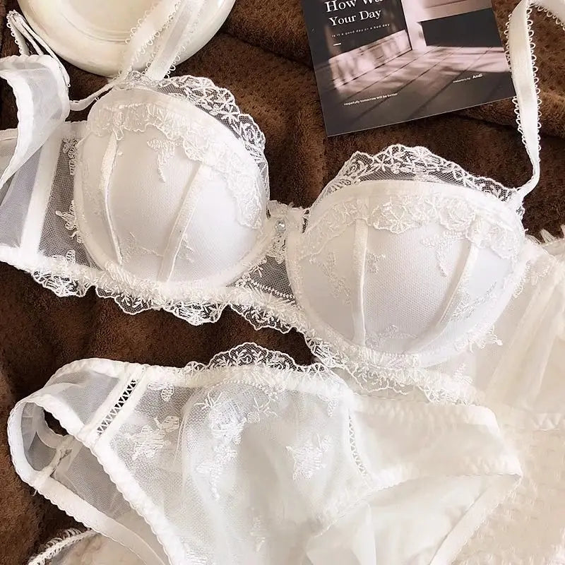 Women's Embroidered Lace Support Bra Set