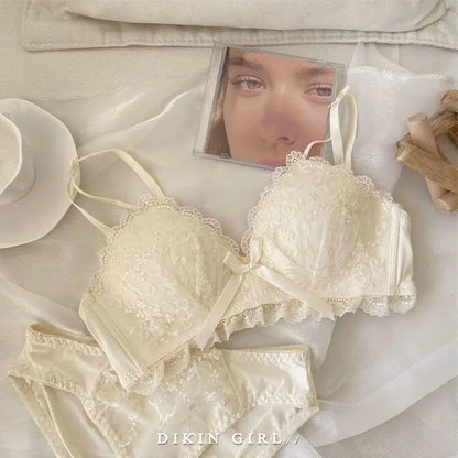 Women's Embroidered Lace Wireless Bra Set