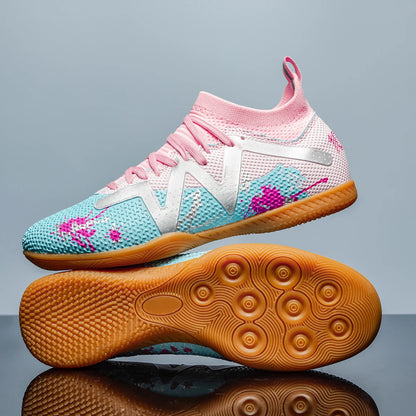 High-top Indoor Flat Soccer Shoes for Five-a-Side Training, Suitable for Both Men and Women, Featuring a Non-Slip Design.
