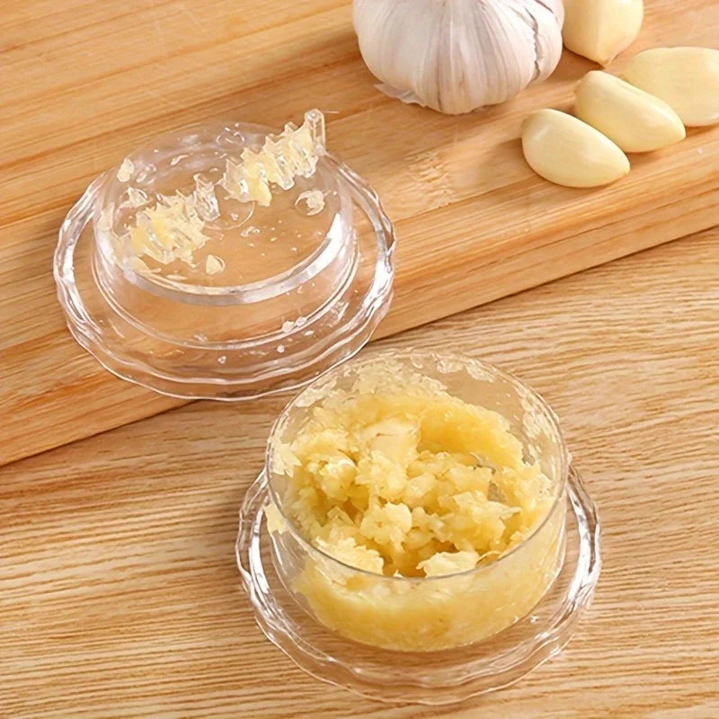 1/2Pcs Manual Portable Garlic Crusher - Twist Kitchen Gadget for Crushing Garlic and Ginger, Easy to Use and Clean