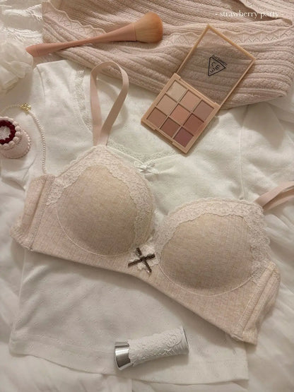 Women's Floral Lace Wireless Bra Set
