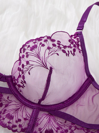Valentine's Day Ladies Black Forest Wave Lace Sexy Underwear Set Romantic Floral Trim Bustier Nightgown for Women