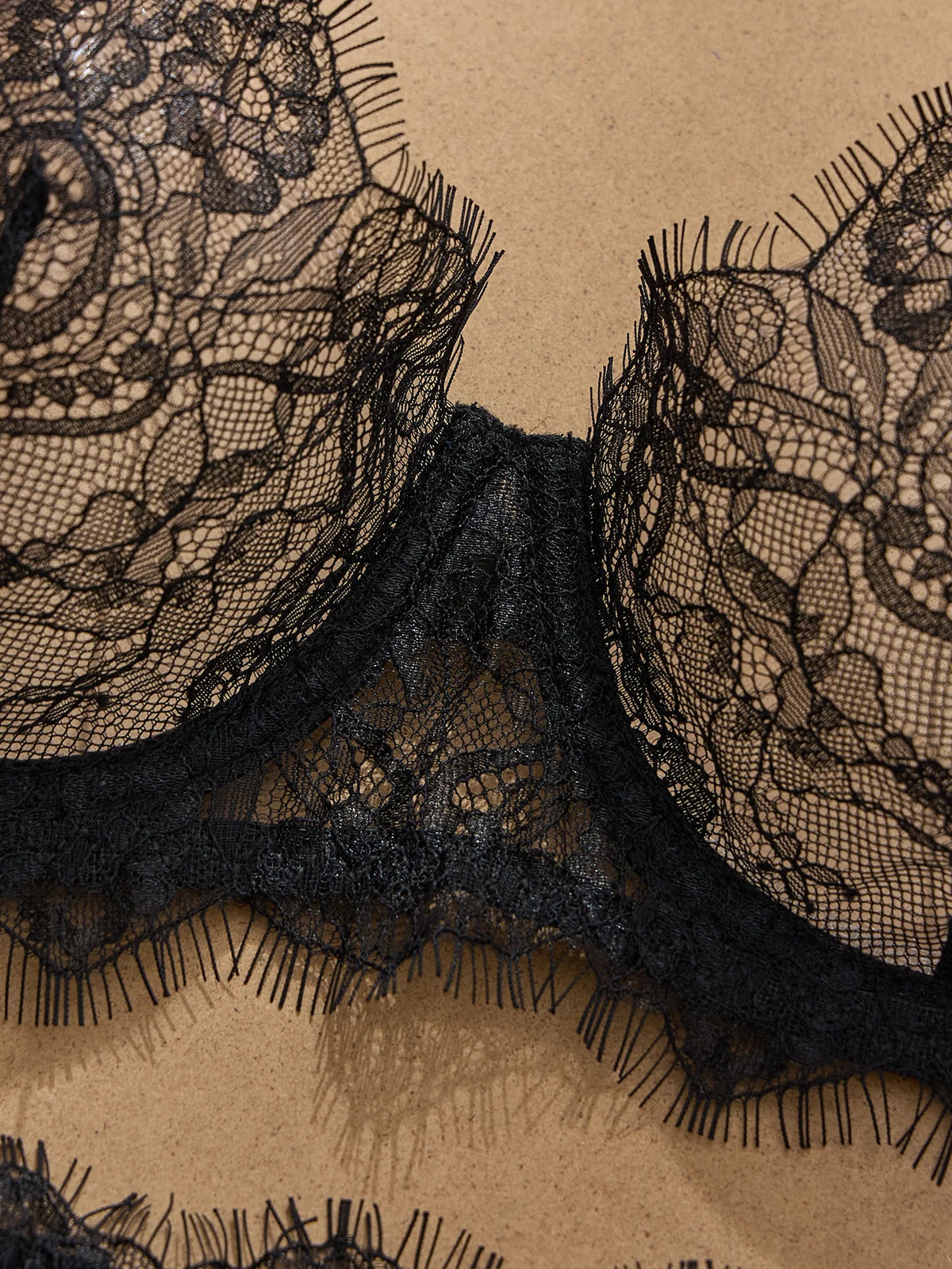 Women's Lightweight Lace Bra & Panty Set
