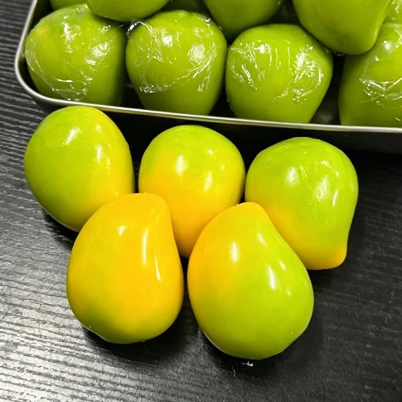 Handmade Crispy Mango Stress Ball Squeeze Toy, Color-Changing Mango Squishy Fidget Ball, ASMR Sensory Stress Relief Toy