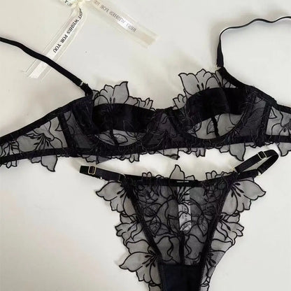 Women's Embroidered Lace Bra Set