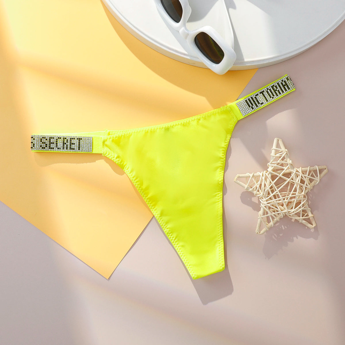 Women's Seamless Lace Thong Panties