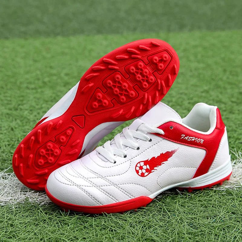 New Men Football Boots Match Non-Slip Professional Training Shoes Sneakers Grass Soccer Shoes Sport Outdoor Ultralight Unisex