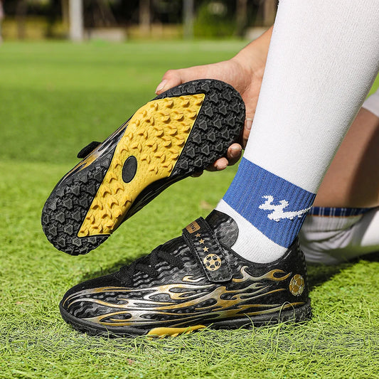 New Kid Match Boys Football Boots Match Comfortable Sneakers Soccer Shoes Non-Slip Professional Sports Shoes Outdoor Unisex