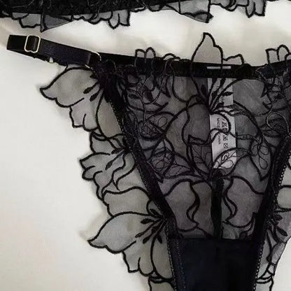 Women's Embroidered Lace Bra Set