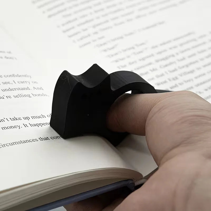 1Pc Cat Thumb Book Page Holder Bookmark Cute cartoon animal reading stand auxiliary tool school supplies gift bookmark