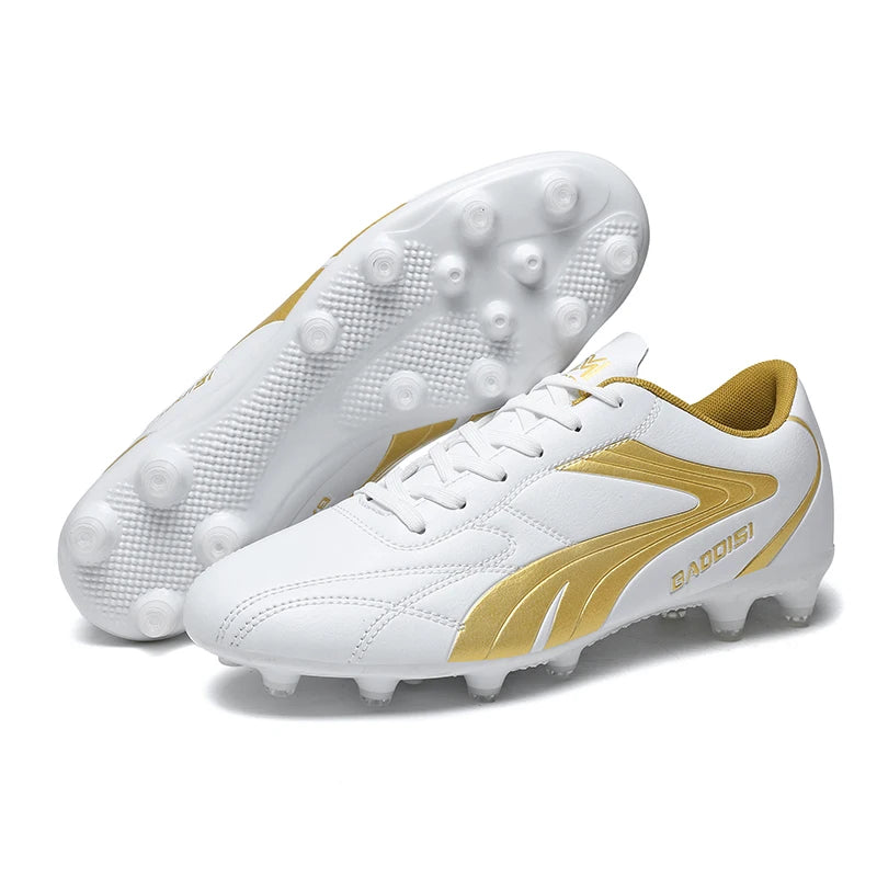 Men Soccer Shoes Breathable Sneakers Ultralight Professional Unisex Grass Cleats Match Football Boots Futsal Training Sport