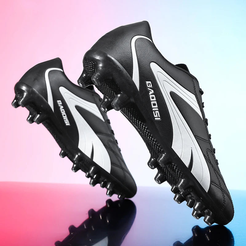 Men Soccer Shoes Breathable Sneakers Ultralight Professional Unisex Grass Cleats Match Football Boots Futsal Training Sport