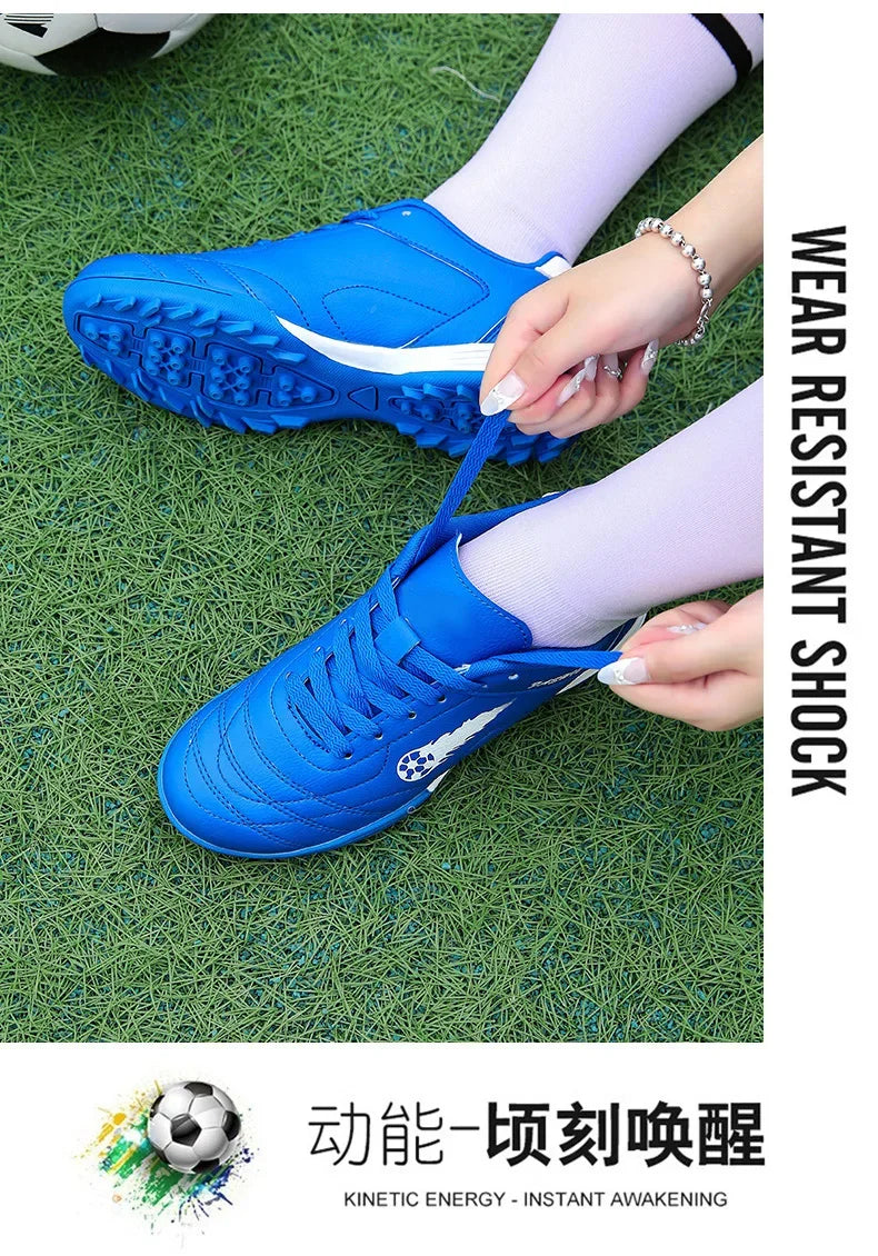 New Men Football Boots Match Non-Slip Professional Training Shoes Sneakers Grass Soccer Shoes Sport Outdoor Ultralight Unisex