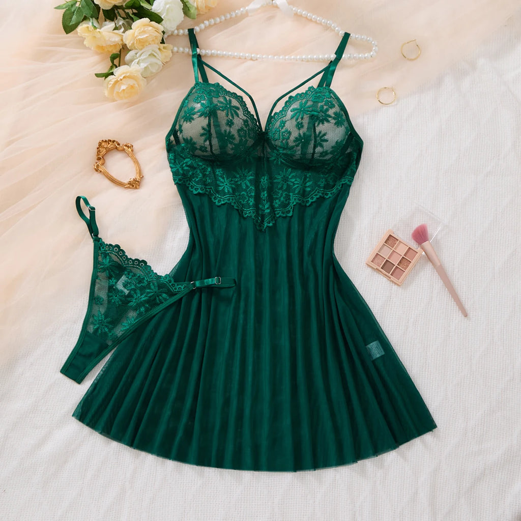 Emerald Green Floral Lace Nightgown Set