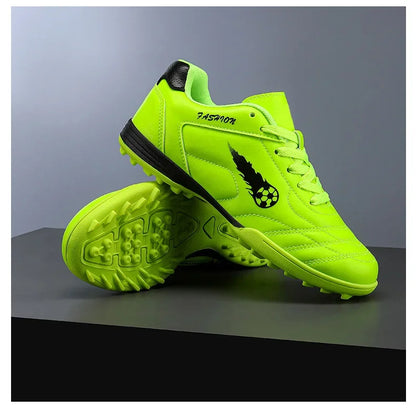 New Men Football Boots Match Non-Slip Professional Training Shoes Sneakers Grass Soccer Shoes Sport Outdoor Ultralight Unisex