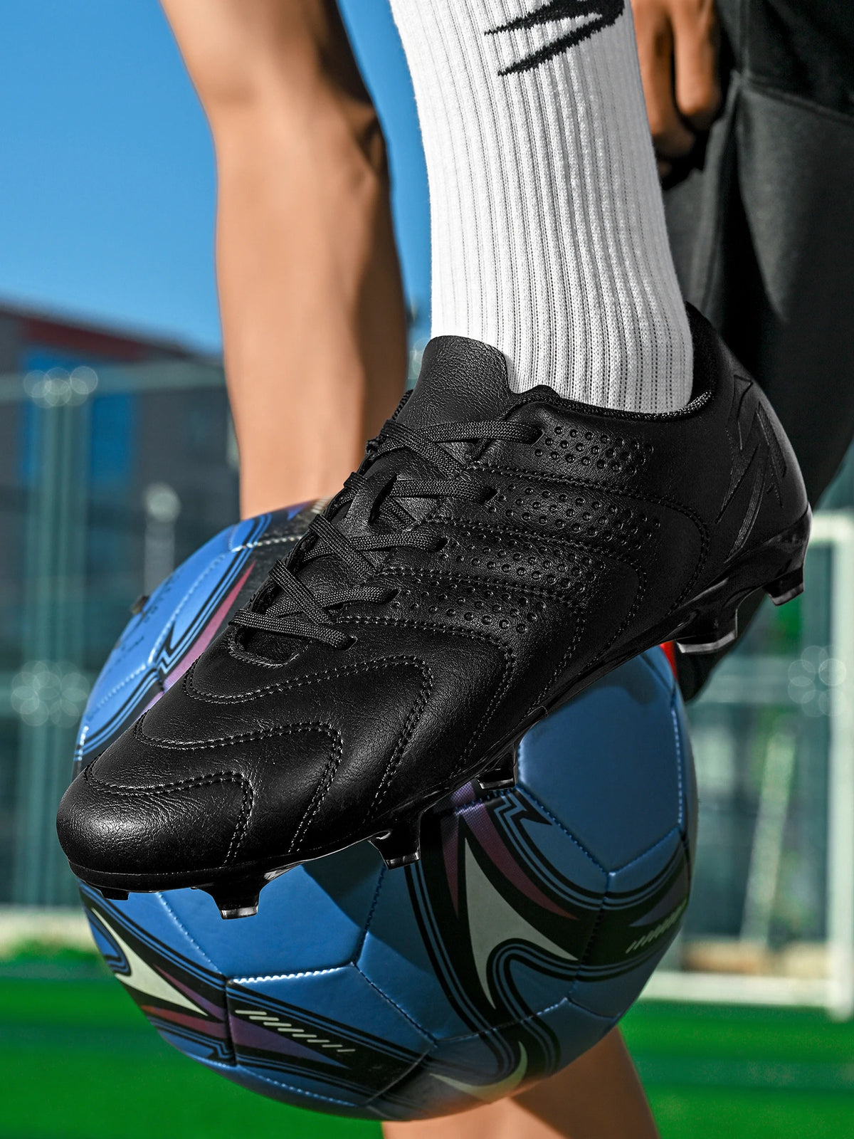 Adult FG AG Football Boots Lightweight PU Synthetic Upper Anti‑Slip Studded Cleats For Outdoor Natural & Artificial Grass Field