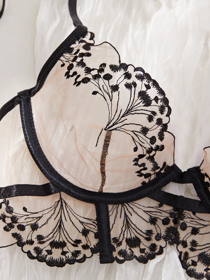 Valentine's Day Ladies Black Forest Wave Lace Sexy Underwear Set Romantic Floral Trim Bustier Nightgown for Women