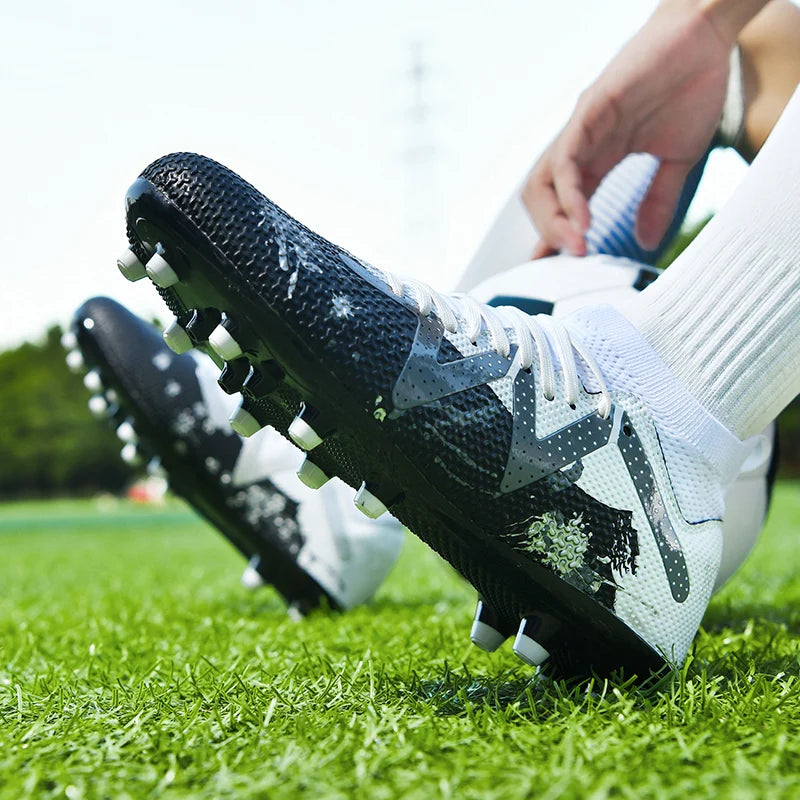 Professional AG FG Soccer Cleats Textured PU Upper High Friction TPU Stud Anti-slip Improve Grass Players Ball Control
