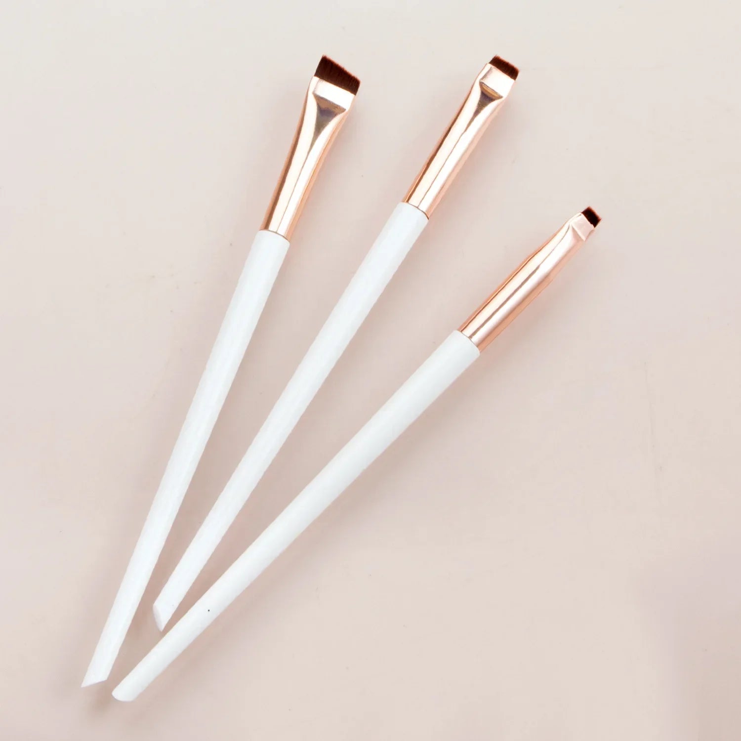 Upgrade Blade Eyeliner Brush Ultra Thin Fine Angle Flat Eyebrow Brush Under The Eyes Place Makeup Brush Precise Detail Brushes