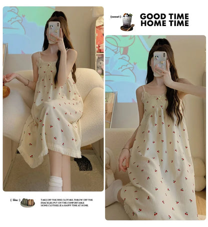 Women's Floral V-Neck Halter Nightgown