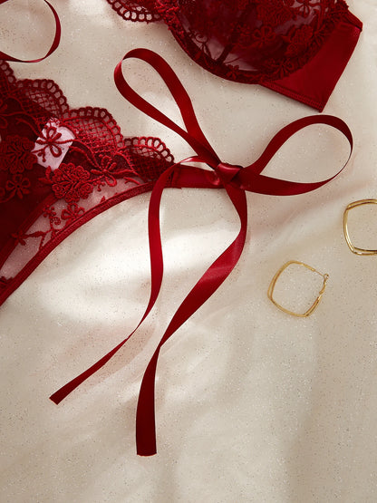 Women's Satin Floral Embroidered Lingerie Set