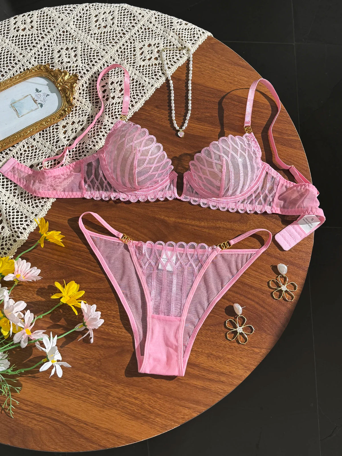 Women's Embroidered V-Neck Bra & Panty Set