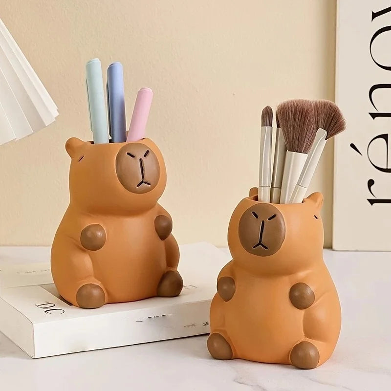 Cute Capybara Pen Holder Makeup Brush Organizer Perfect for Office Desk Decor and Creative Storage Solution Pen Holder for Des