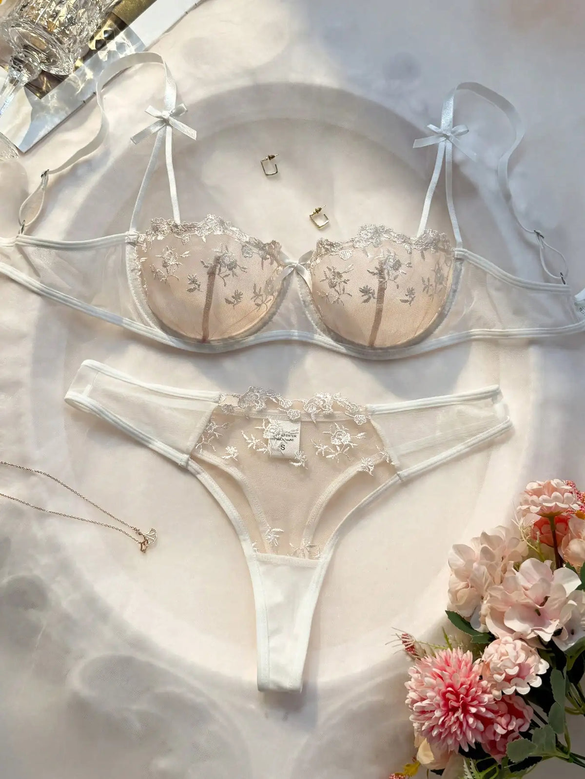 Women's Floral Embroidered Bra & Panty Set