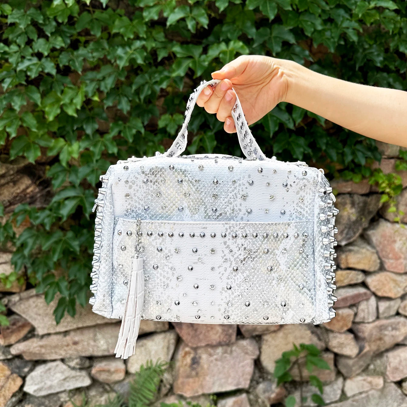 Women's Vintage Rivet PU Leather Tote Bag – Large Capacity, 3 Colors, 2 Sizes