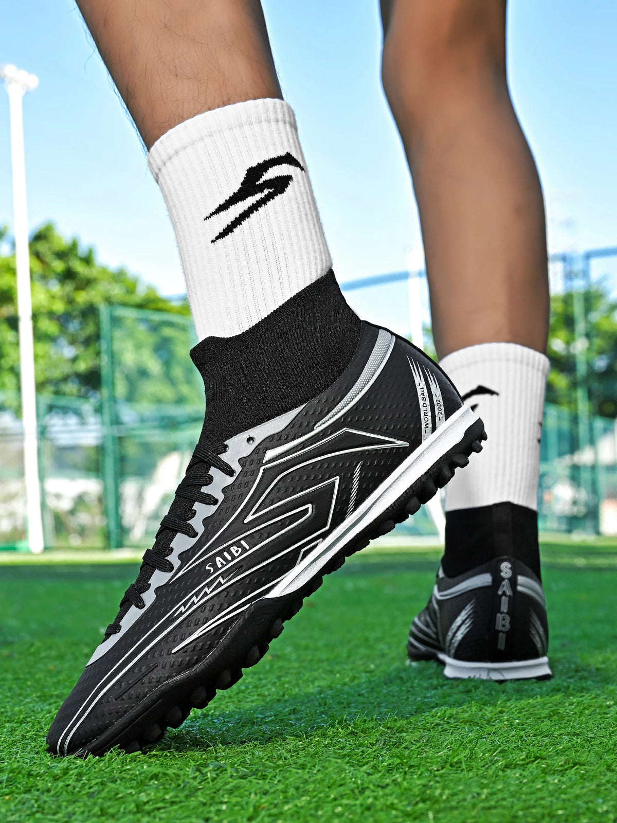 TF Turf Soccer Boots Unisex Non-Slip Wear-Resistant Breathable Lightweight Stable Grip Perfect for All Age Football Enthusiasts