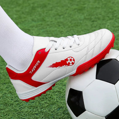 New Men Football Boots Match Non-Slip Professional Training Shoes Sneakers Grass Soccer Shoes Sport Outdoor Ultralight Unisex