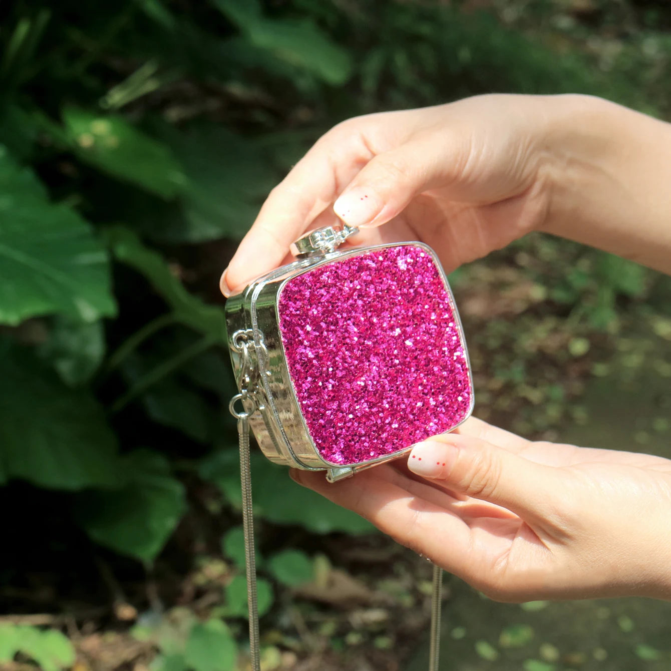 Women's Jelly Plastic Novelty Mini Clutch Bag – Evening & Party, Rose Red