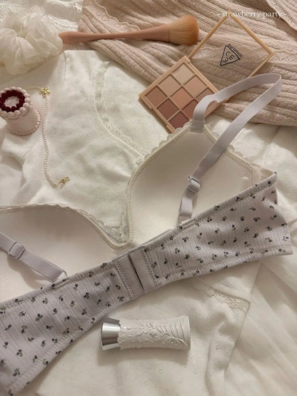 Women's Floral Lace Wireless Bra Set